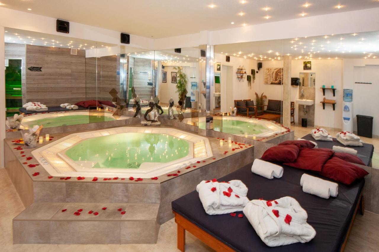 Relax Hotel&SPA Štutgart Exteriér fotografie